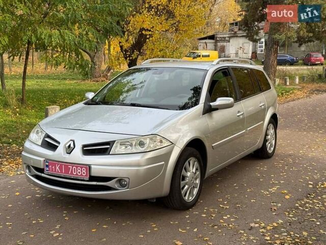 Серый Рено Меган, объемом двигателя 1.6 л и пробегом 186 тыс. км за 5800 $, фото 2 на Automoto.ua