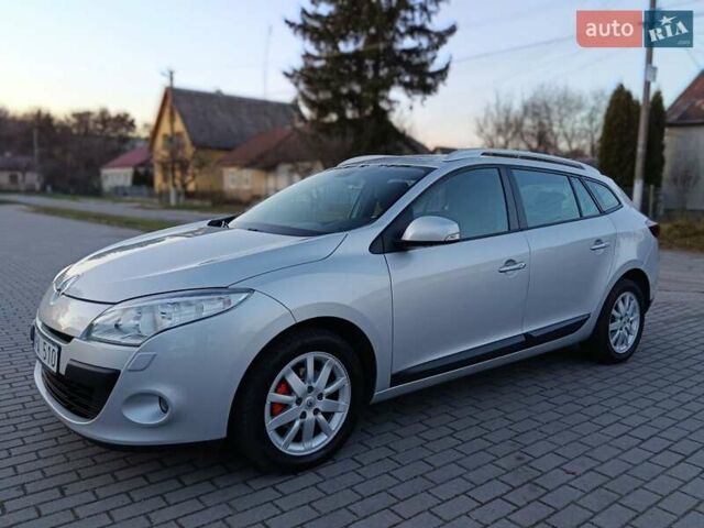 Серый Рено Меган, объемом двигателя 1.6 л и пробегом 195 тыс. км за 6800 $, фото 51 на Automoto.ua