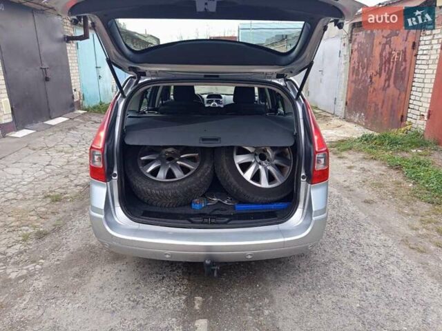 Серый Рено Меган, объемом двигателя 1.6 л и пробегом 198 тыс. км за 5800 $, фото 21 на Automoto.ua