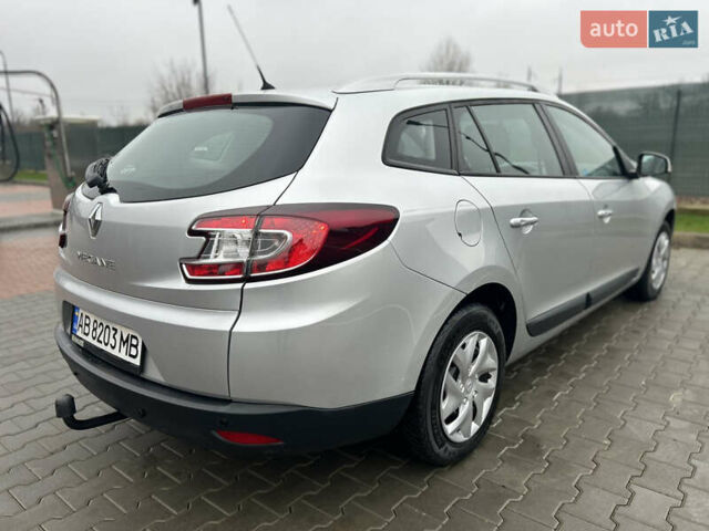 Сірий Рено Меган, об'ємом двигуна 1.6 л та пробігом 172 тис. км за 7450 $, фото 44 на Automoto.ua