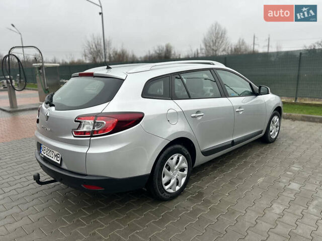 Сірий Рено Меган, об'ємом двигуна 1.6 л та пробігом 172 тис. км за 7450 $, фото 42 на Automoto.ua