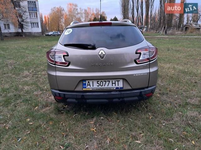 Сірий Рено Меган, об'ємом двигуна 1.46 л та пробігом 210 тис. км за 5900 $, фото 4 на Automoto.ua