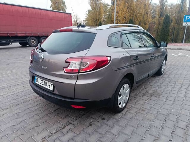 Сірий Рено Меган, об'ємом двигуна 1.5 л та пробігом 344 тис. км за 5000 $, фото 4 на Automoto.ua