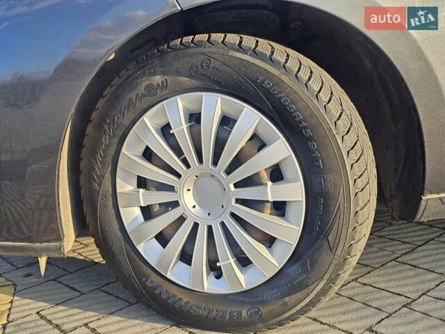 Серый Рено Меган, объемом двигателя 1.46 л и пробегом 257 тыс. км за 5150 $, фото 12 на Automoto.ua