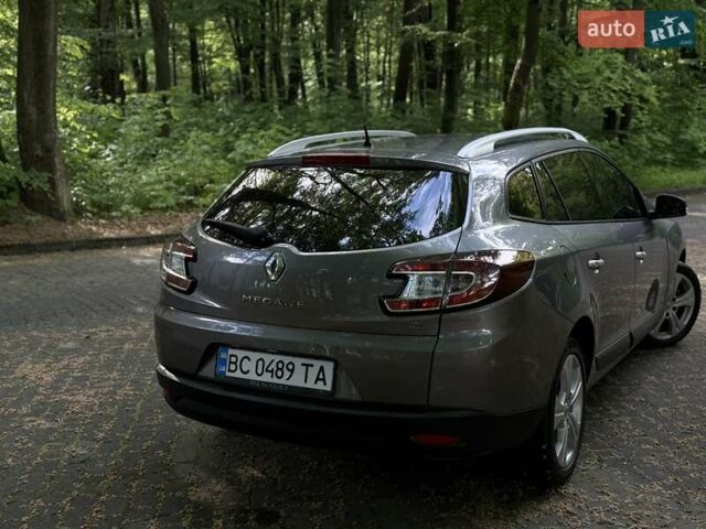 Серый Рено Меган, объемом двигателя 1.4 л и пробегом 238 тыс. км за 5555 $, фото 29 на Automoto.ua