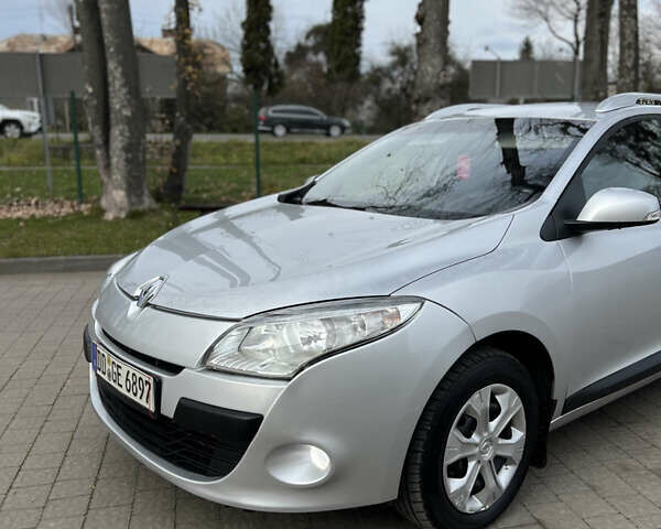 Серый Рено Меган, объемом двигателя 1.5 л и пробегом 265 тыс. км за 5499 $, фото 6 на Automoto.ua