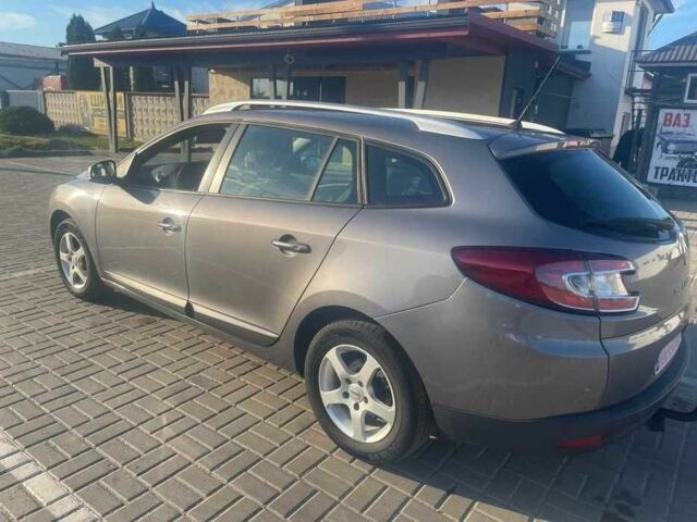 Серый Рено Меган, объемом двигателя 1.5 л и пробегом 300 тыс. км за 4100 $, фото 6 на Automoto.ua