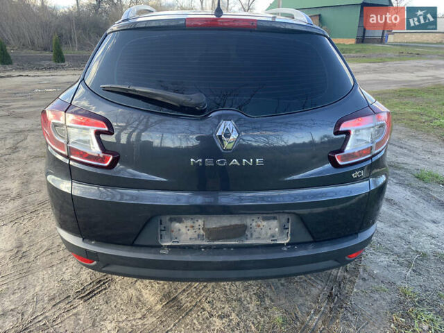 Сірий Рено Меган, об'ємом двигуна 1.5 л та пробігом 270 тис. км за 7500 $, фото 2 на Automoto.ua
