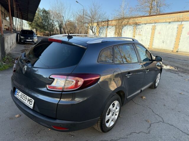 Сірий Рено Меган, об'ємом двигуна 1.5 л та пробігом 315 тис. км за 6500 $, фото 4 на Automoto.ua
