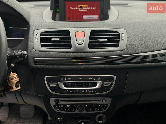 Серый Рено Меган, объемом двигателя 1.46 л и пробегом 260 тыс. км за 7200 $, фото 23 на Automoto.ua