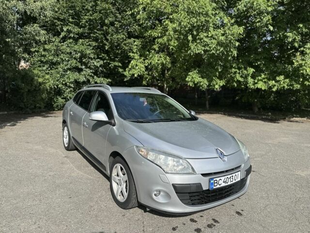 Серый Рено Меган, объемом двигателя 1.5 л и пробегом 195 тыс. км за 6999 $, фото 1 на Automoto.ua