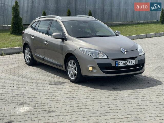 Сірий Рено Меган, об'ємом двигуна 1.46 л та пробігом 251 тис. км за 7300 $, фото 11 на Automoto.ua
