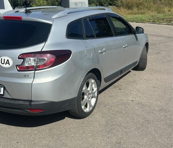 Сірий Рено Меган, об'ємом двигуна 1.5 л та пробігом 250 тис. км за 6100 $, фото 6 на Automoto.ua
