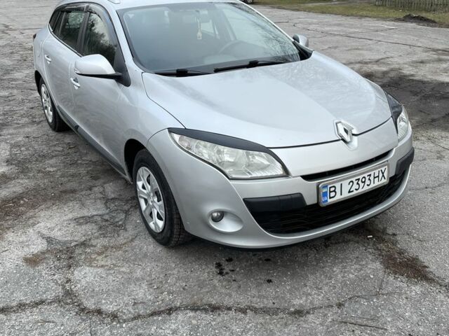 Серый Рено Меган, объемом двигателя 1.5 л и пробегом 345 тыс. км за 6300 $, фото 1 на Automoto.ua