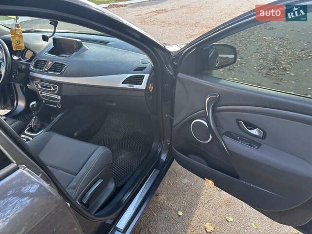 Серый Рено Меган, объемом двигателя 1.5 л и пробегом 385 тыс. км за 6800 $, фото 24 на Automoto.ua