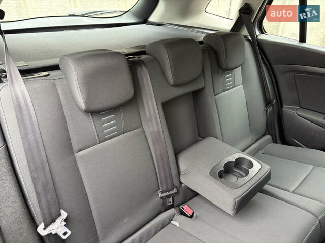 Сірий Рено Меган, об'ємом двигуна 1.6 л та пробігом 227 тис. км за 7300 $, фото 45 на Automoto.ua