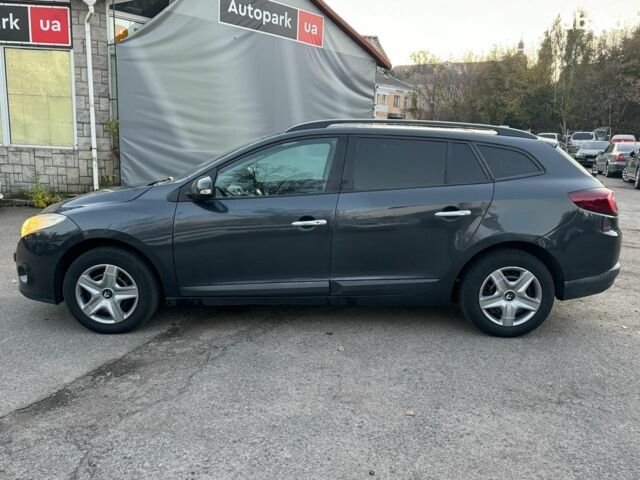 Серый Рено Меган, объемом двигателя 1.9 л и пробегом 297 тыс. км за 7290 $, фото 9 на Automoto.ua