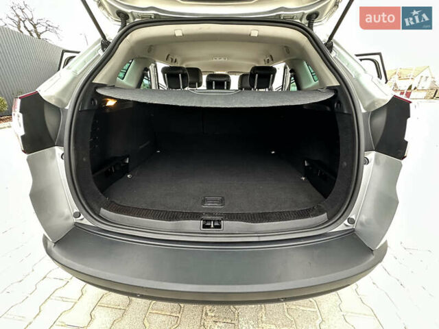 Серый Рено Меган, объемом двигателя 1.9 л и пробегом 143 тыс. км за 8450 $, фото 27 на Automoto.ua