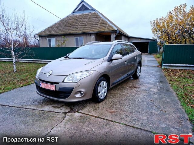 Серый Рено Меган, объемом двигателя 1.6 л и пробегом 238 тыс. км за 7350 $, фото 3 на Automoto.ua