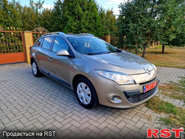 Сірий Рено Меган, об'ємом двигуна 1.6 л та пробігом 236 тис. км за 7300 $, фото 3 на Automoto.ua