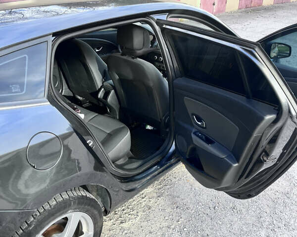 Серый Рено Меган, объемом двигателя 1.46 л и пробегом 325 тыс. км за 6400 $, фото 12 на Automoto.ua