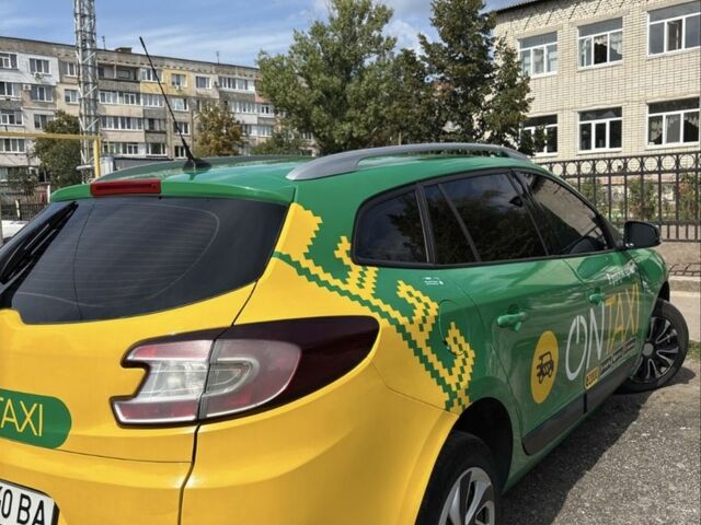 Серый Рено Меган, объемом двигателя 1.5 л и пробегом 360 тыс. км за 7700 $, фото 1 на Automoto.ua