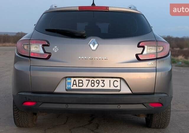 Серый Рено Меган, объемом двигателя 1.46 л и пробегом 300 тыс. км за 6900 $, фото 62 на Automoto.ua