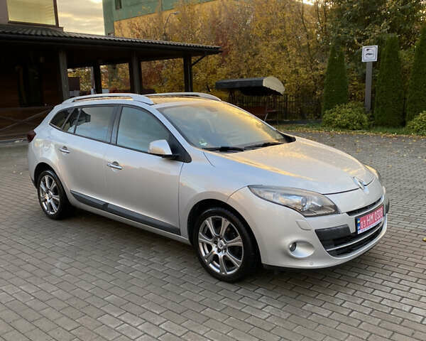 Сірий Рено Меган, об'ємом двигуна 1.4 л та пробігом 127 тис. км за 6800 $, фото 5 на Automoto.ua