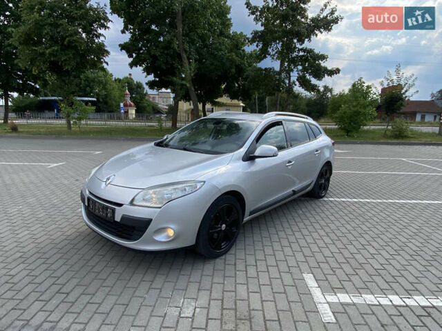 Серый Рено Меган, объемом двигателя 1.9 л и пробегом 236 тыс. км за 5900 $, фото 10 на Automoto.ua