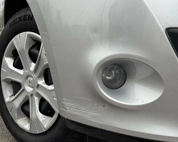 Серый Рено Меган, объемом двигателя 1.5 л и пробегом 215 тыс. км за 6400 $, фото 9 на Automoto.ua