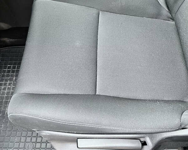 Серый Рено Меган, объемом двигателя 1.46 л и пробегом 325 тыс. км за 6400 $, фото 25 на Automoto.ua