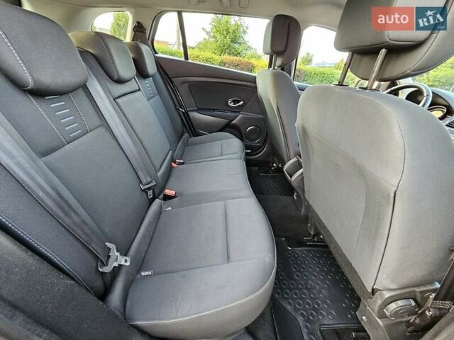 Серый Рено Меган, объемом двигателя 1.6 л и пробегом 195 тыс. км за 7850 $, фото 62 на Automoto.ua