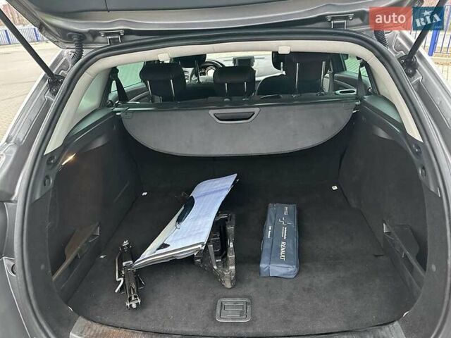 Серый Рено Меган, объемом двигателя 1.6 л и пробегом 134 тыс. км за 6999 $, фото 19 на Automoto.ua