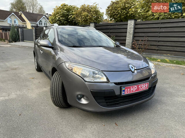 Сірий Рено Меган, об'ємом двигуна 2 л та пробігом 213 тис. км за 8100 $, фото 1 на Automoto.ua