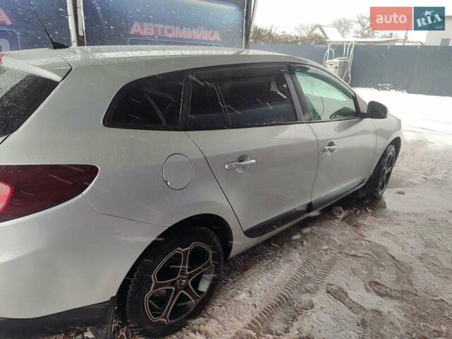 Серый Рено Меган, объемом двигателя 1.5 л и пробегом 259 тыс. км за 5650 $, фото 9 на Automoto.ua