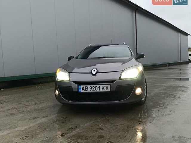 Сірий Рено Меган, об'ємом двигуна 1.5 л та пробігом 310 тис. км за 6800 $, фото 2 на Automoto.ua