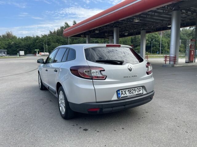 Сірий Рено Меган, об'ємом двигуна 1.5 л та пробігом 193 тис. км за 6800 $, фото 6 на Automoto.ua