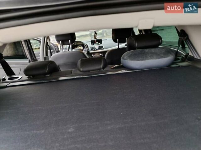 Сірий Рено Меган, об'ємом двигуна 1.5 л та пробігом 310 тис. км за 6800 $, фото 23 на Automoto.ua