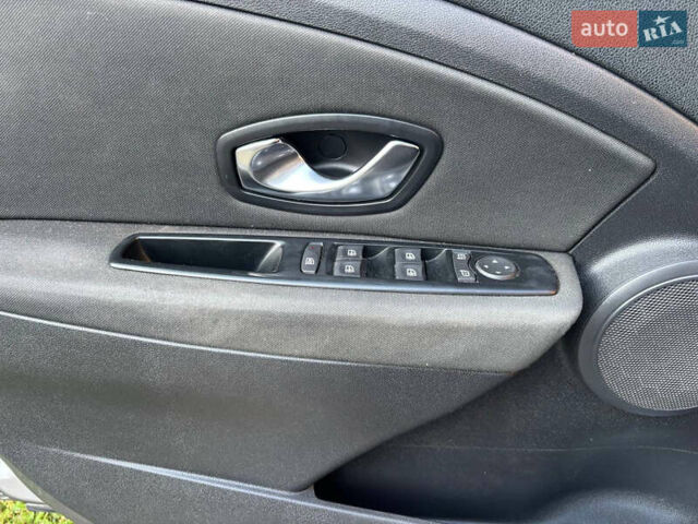 Серый Рено Меган, объемом двигателя 1.5 л и пробегом 263 тыс. км за 6200 $, фото 11 на Automoto.ua
