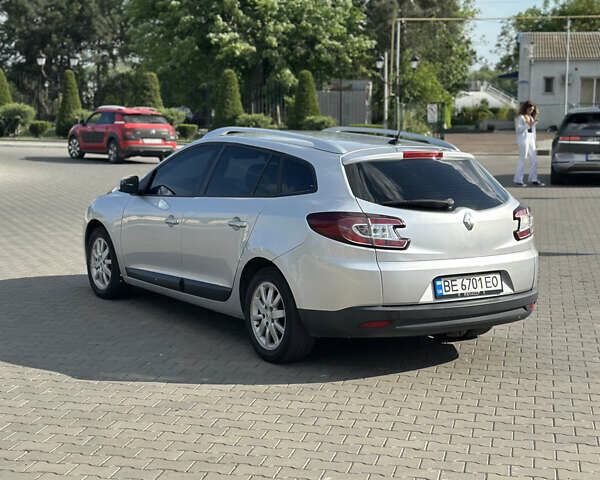 Серый Рено Меган, объемом двигателя 1.46 л и пробегом 170 тыс. км за 6800 $, фото 8 на Automoto.ua