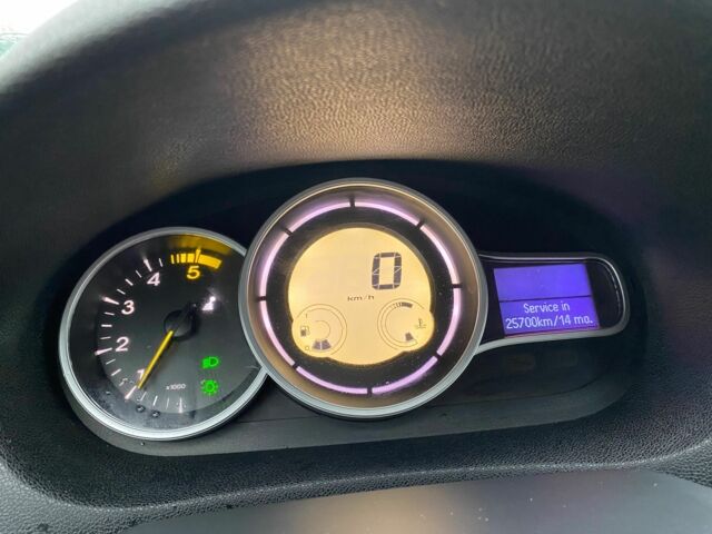 Серый Рено Меган, объемом двигателя 1.9 л и пробегом 247 тыс. км за 6114 $, фото 11 на Automoto.ua