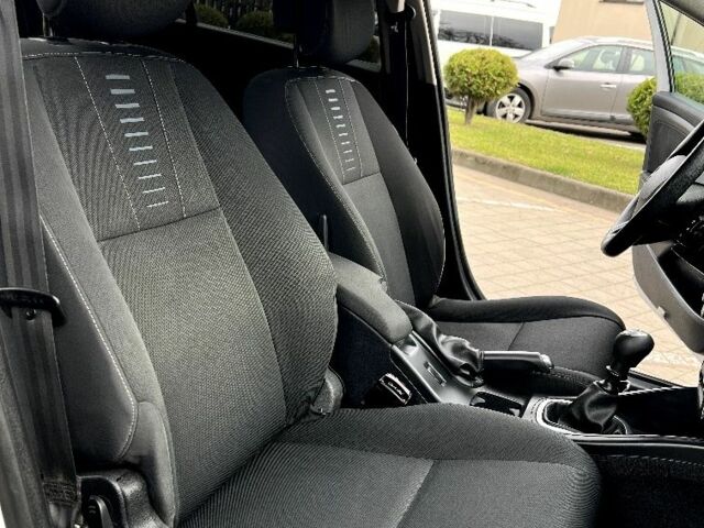 Серый Рено Меган, объемом двигателя 1.5 л и пробегом 263 тыс. км за 5490 $, фото 12 на Automoto.ua