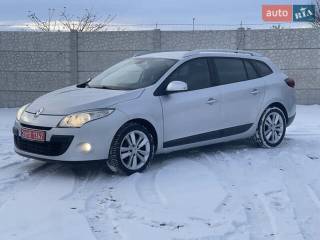 Серый Рено Меган, объемом двигателя 1.6 л и пробегом 225 тыс. км за 7599 $, фото 1 на Automoto.ua