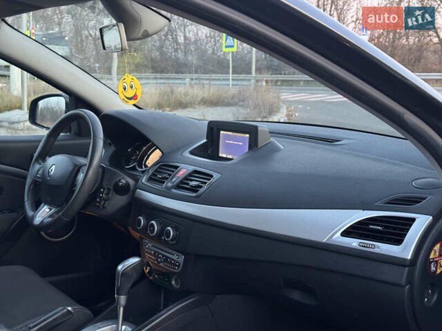 Сірий Рено Меган, об'ємом двигуна 1.46 л та пробігом 260 тис. км за 5900 $, фото 18 на Automoto.ua