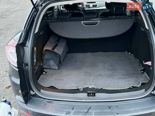 Серый Рено Меган, объемом двигателя 1.5 л и пробегом 269 тыс. км за 6000 $, фото 34 на Automoto.ua