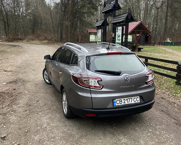 Серый Рено Меган, объемом двигателя 1.46 л и пробегом 293 тыс. км за 7800 $, фото 5 на Automoto.ua