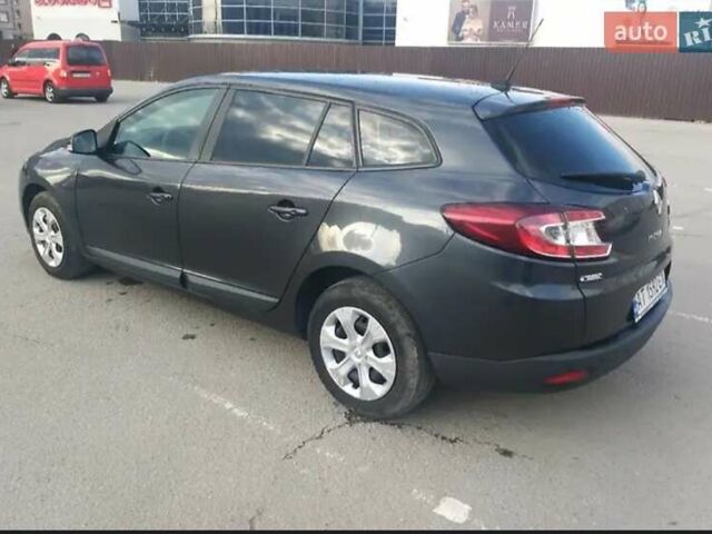 Серый Рено Меган, объемом двигателя 1.5 л и пробегом 300 тыс. км за 6600 $, фото 2 на Automoto.ua