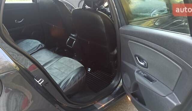 Сірий Рено Меган, об'ємом двигуна 1.6 л та пробігом 205 тис. км за 6900 $, фото 6 на Automoto.ua