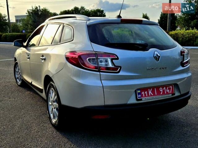 Серый Рено Меган, объемом двигателя 1.6 л и пробегом 195 тыс. км за 7850 $, фото 22 на Automoto.ua