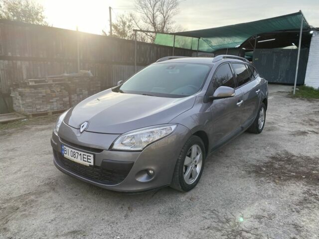 Серый Рено Меган, объемом двигателя 1.5 л и пробегом 320 тыс. км за 7000 $, фото 4 на Automoto.ua